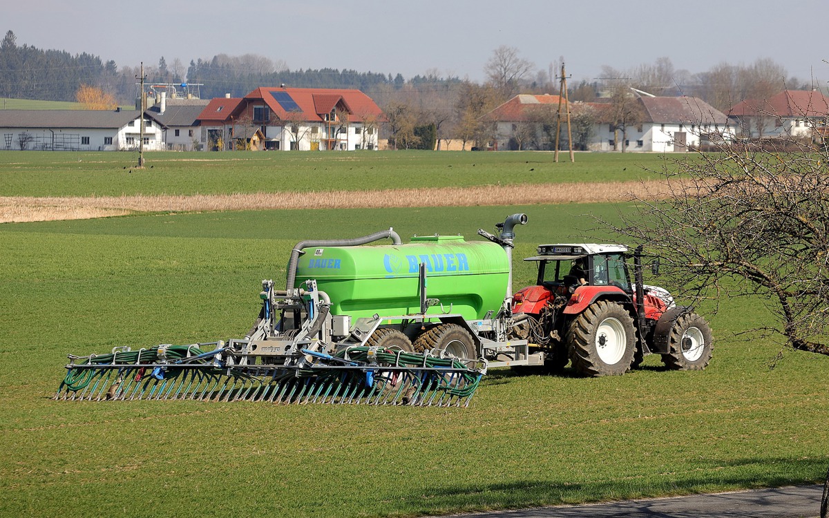 Agricultura e pecuária inteligente: como a tecnologia aumenta a eficiência da sua exploração